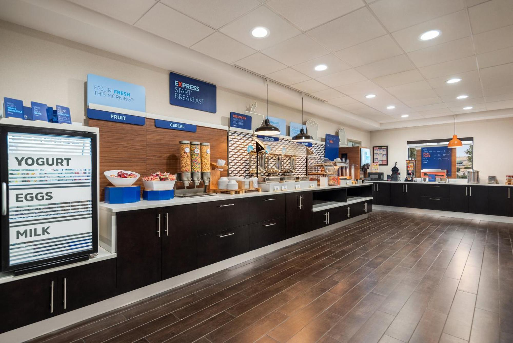 Express & By Ihg 3* McDonough