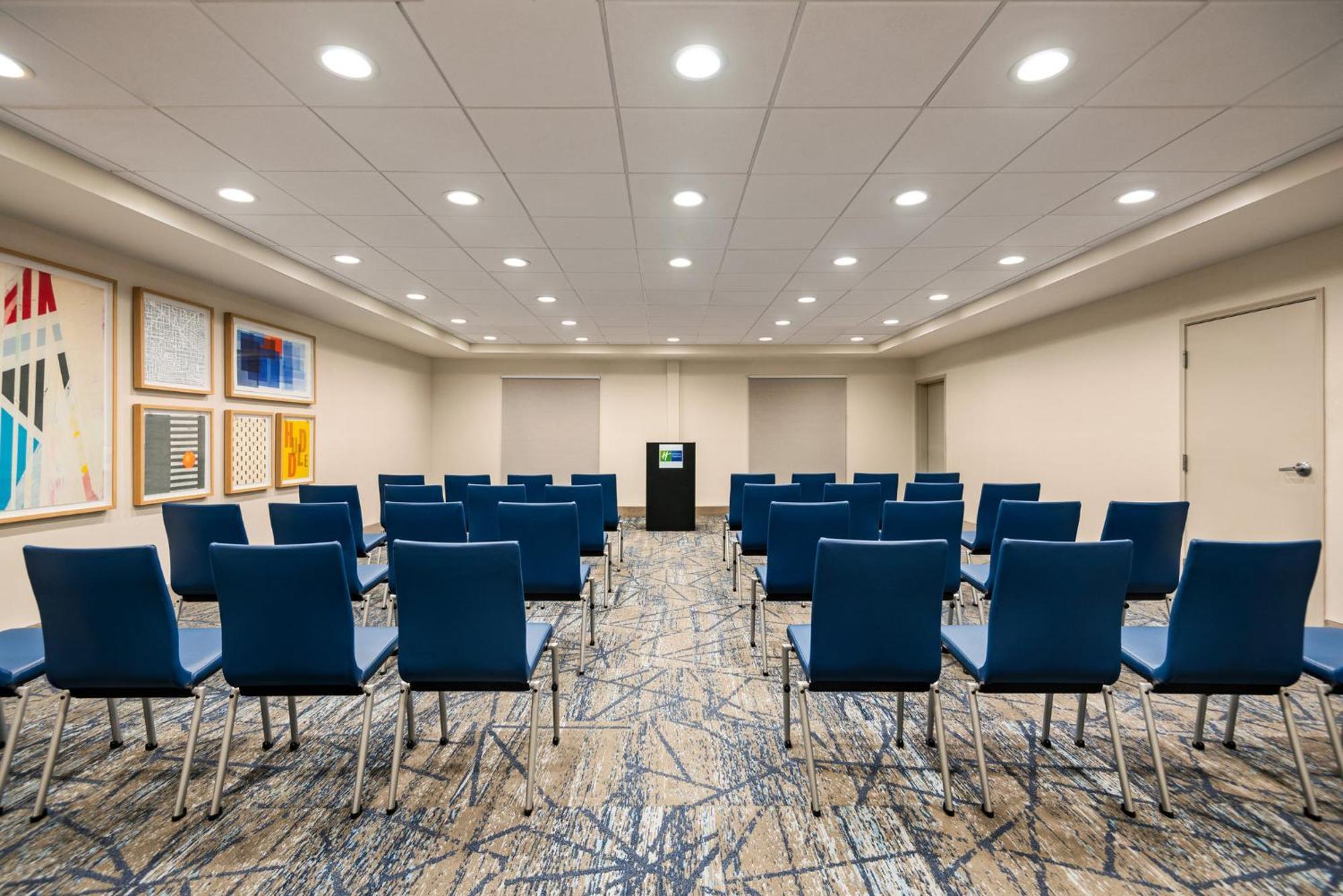 Express & By Ihg 3* McDonough
