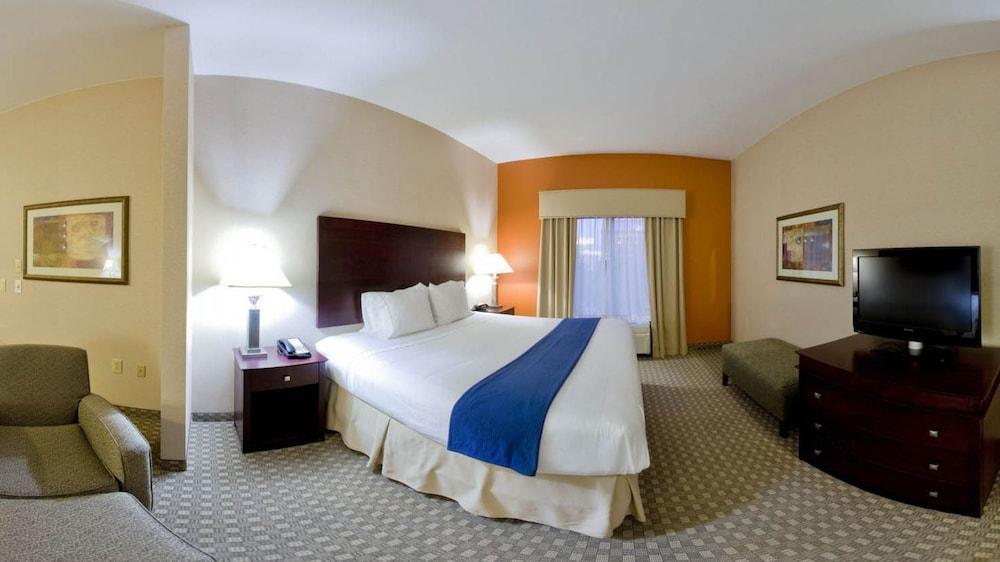 Express & By Ihg