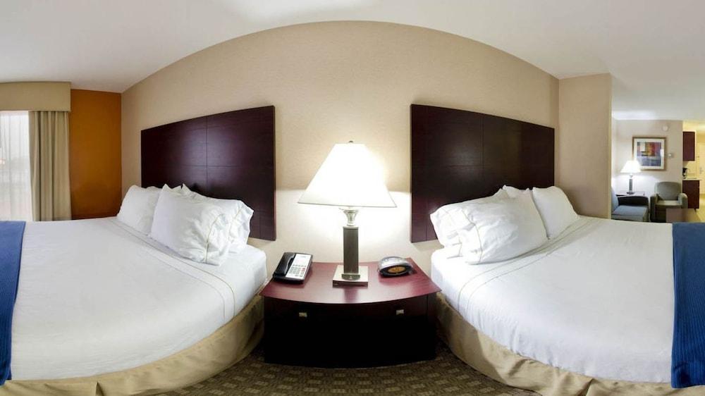Express & By Ihg McDonough