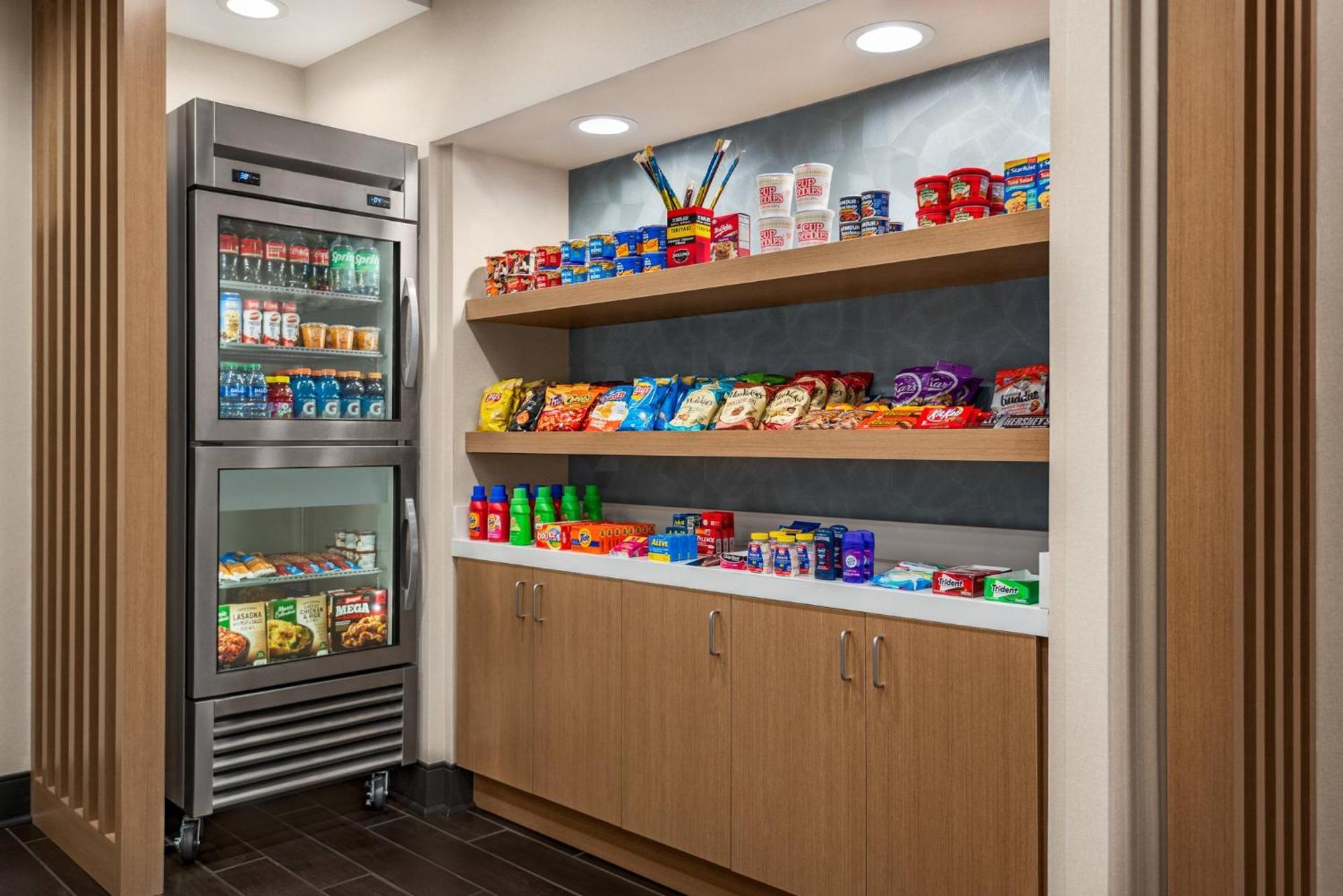 Hotel Express & By Ihg McDonough
