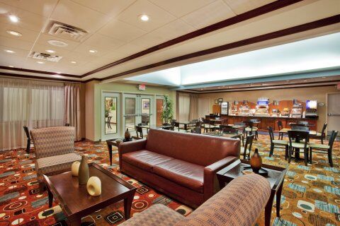 Express & By Ihg 3* McDonough